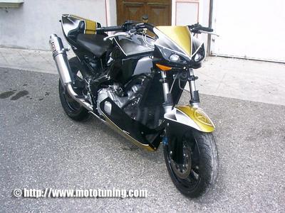 une autre moto
